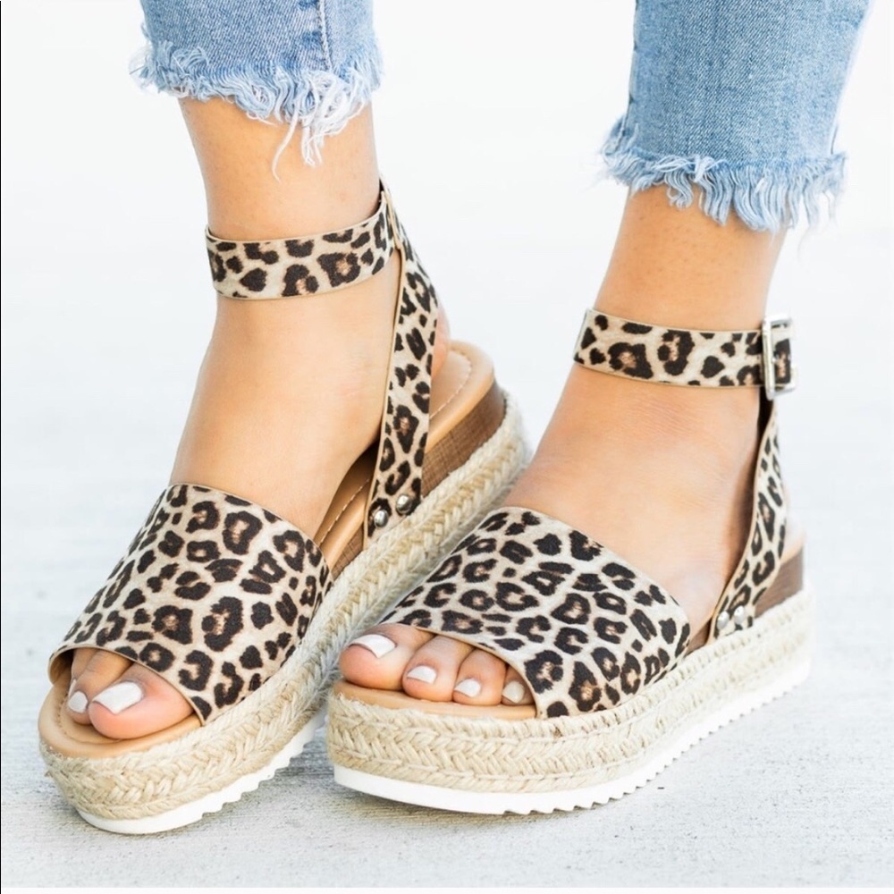 NIB! New! Leopard print Espadrille Ankle Flats Platform Sandals